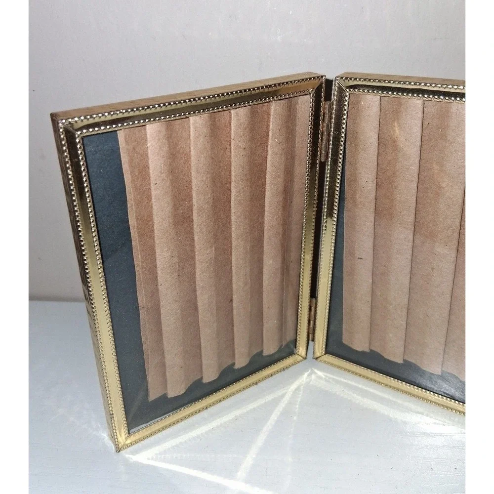 Vintage Gold Double Hinged Picture Frame 3.5x4.5 Folding Twin Photo Frame